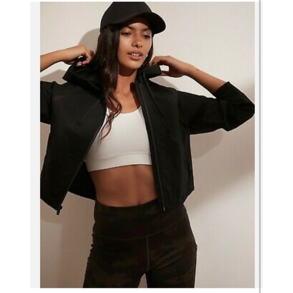 Must go before 27th! Banana Republic Sport Cropped Track Jacket Size XS Petite - Picture 3 of 10